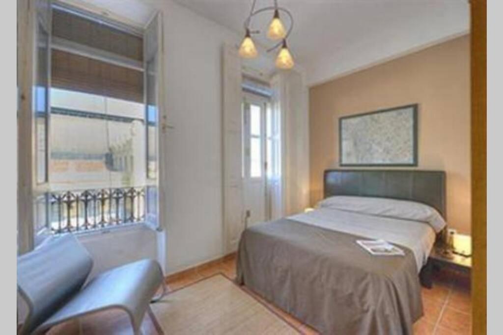 Main Central Station Apartment فالنسيا المظهر الخارجي الصورة